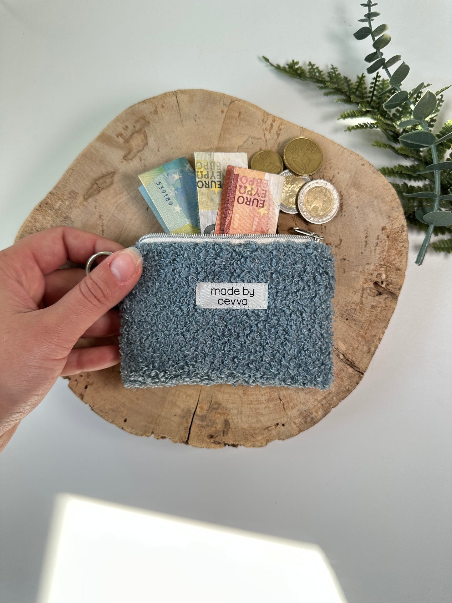 Kleiner Mini Geldbeutel aus Teddystoff in mint / madebyaevva