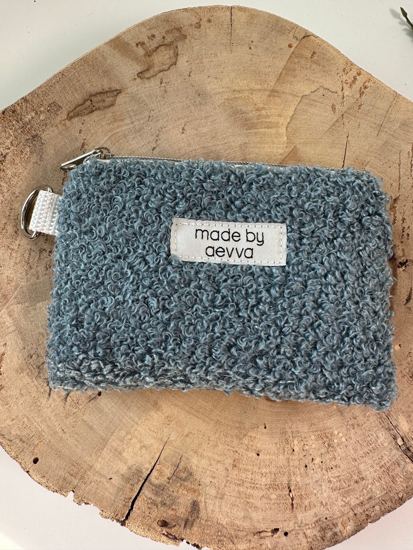 Kleiner Mini Geldbeutel aus Teddystoff in mint / madebyaevva