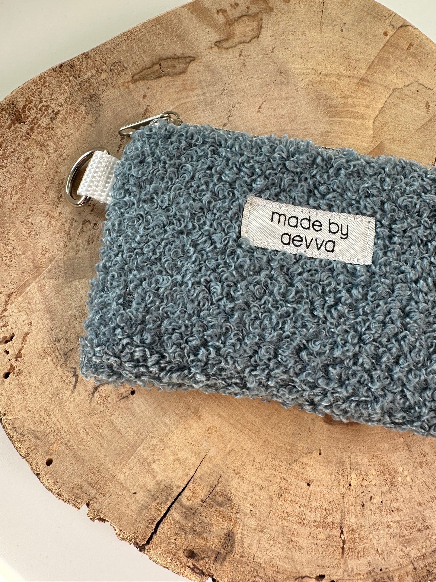 Kleiner Mini Geldbeutel aus Teddystoff in mint / madebyaevva