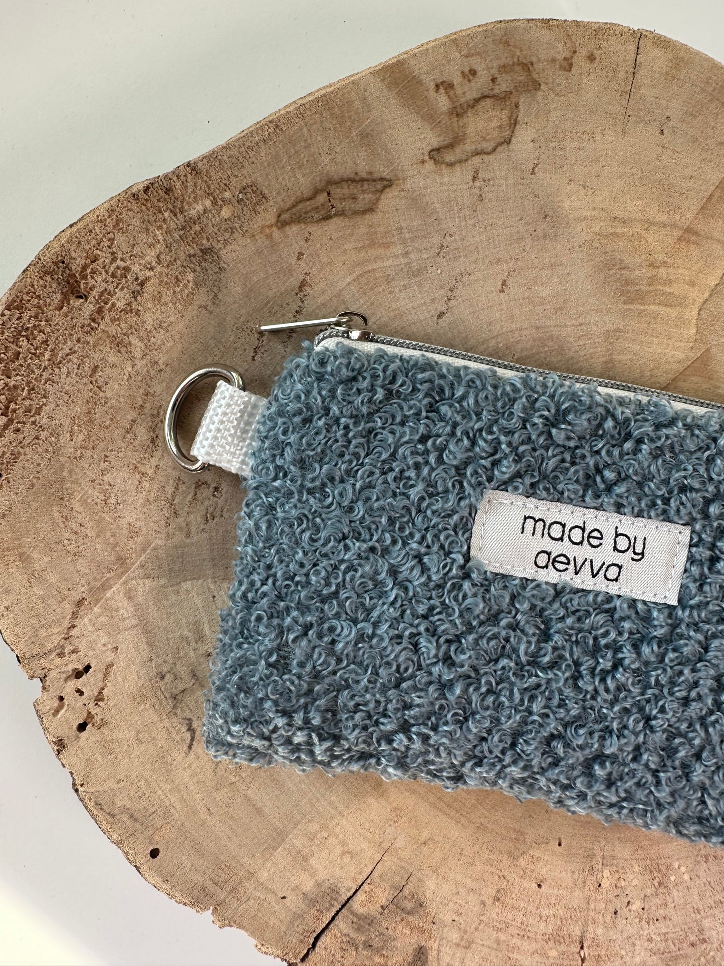 Kleiner Mini Geldbeutel aus Teddystoff in mint / madebyaevva