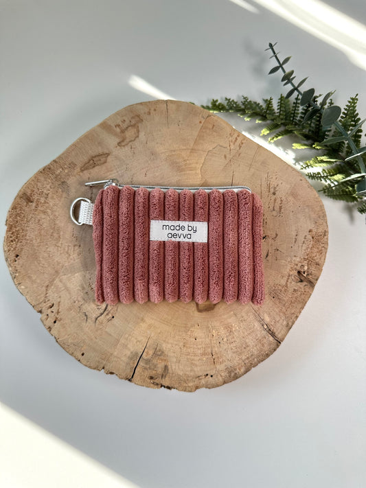 Kleiner Mini Geldbeutel aus breitem Cord in altrosa / madebyaevva