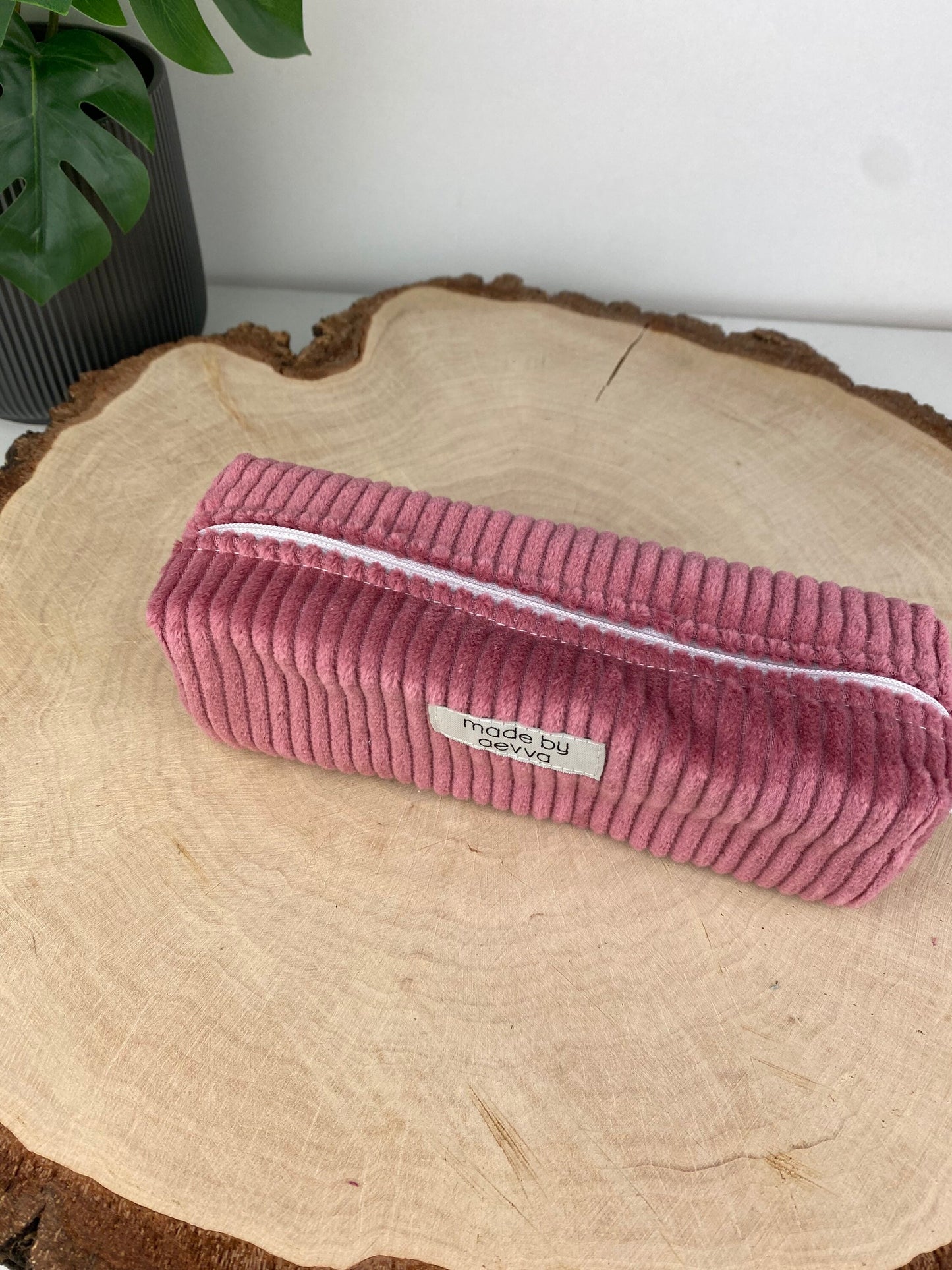 Stifte Mäppchen aus Cord in altrosa