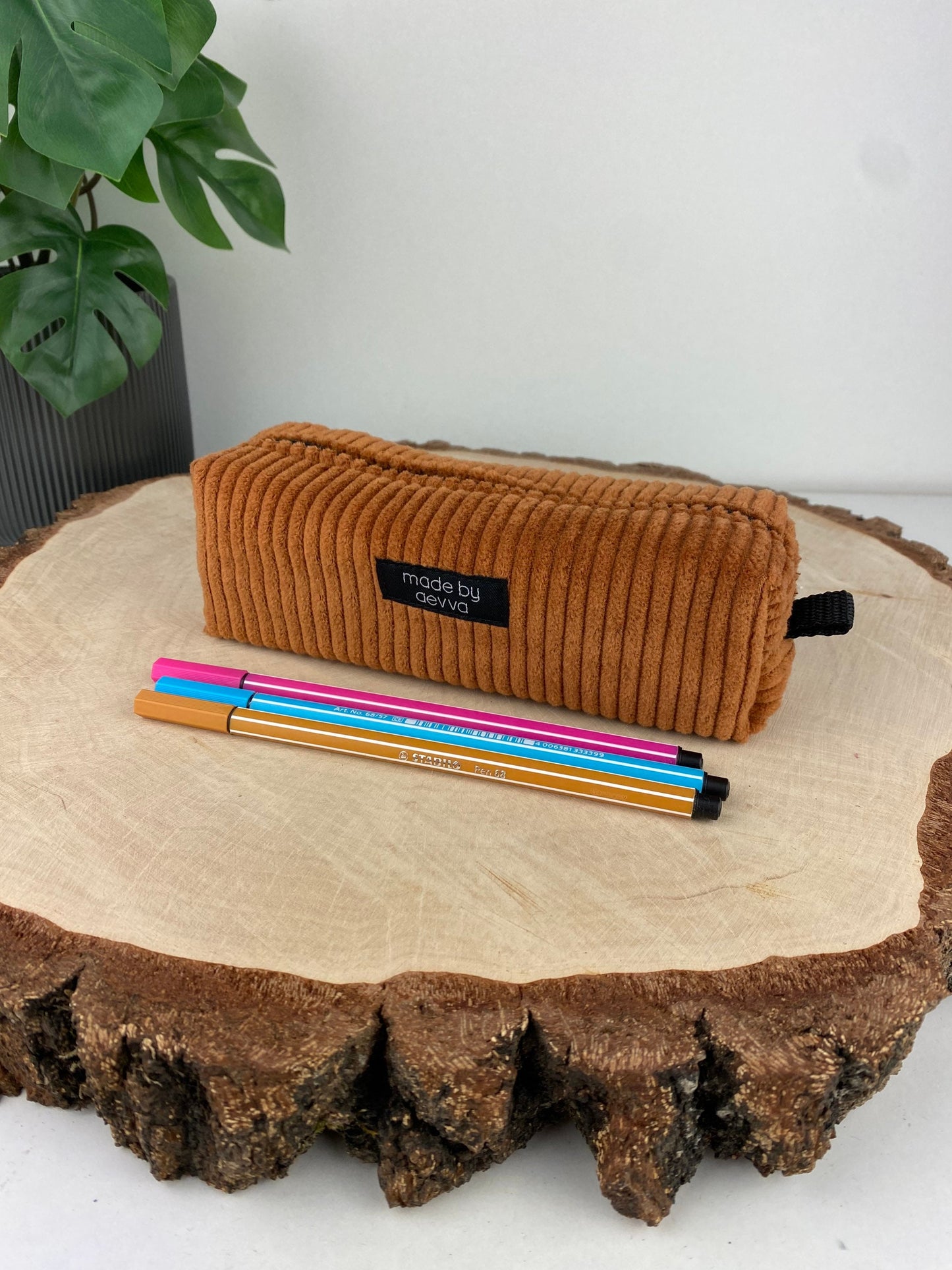 Stifte Mäppchen aus Cord in Kupfer