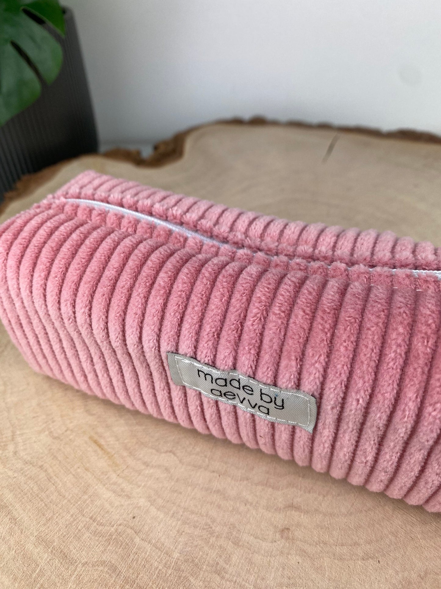 Stifte Mäppchen aus Cord in rosa