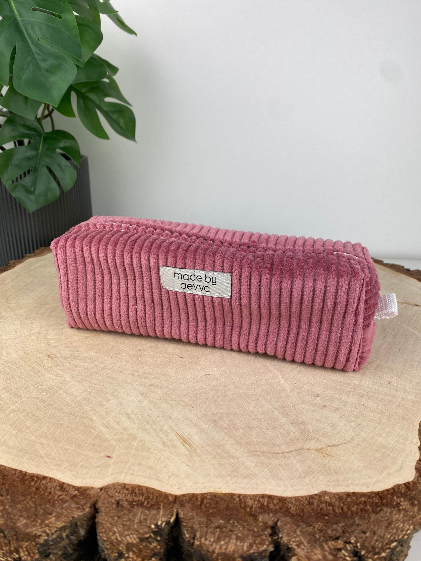 Stifte Mäppchen aus Cord in altrosa