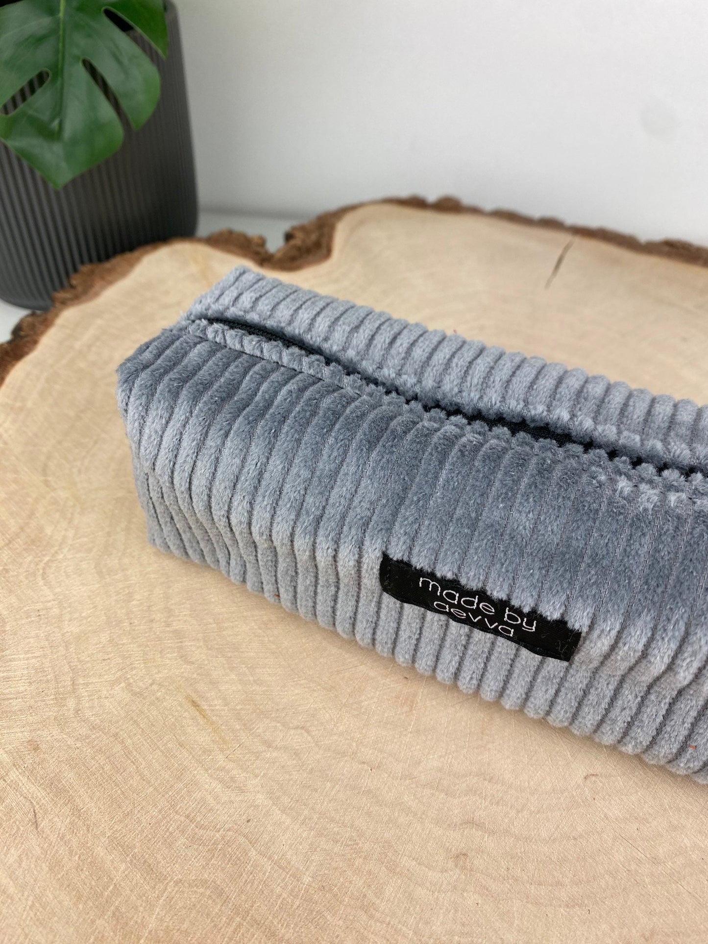 Stifte Mäppchen aus Cord in grau