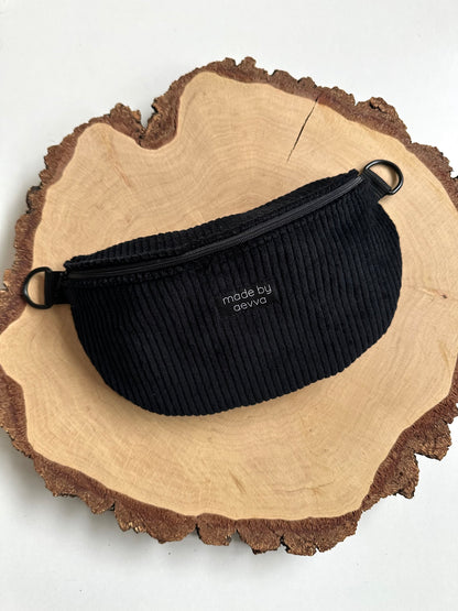 Midi Bauchtasche aus Cord in schwarz mit Avocado Muster -  madebyaevva