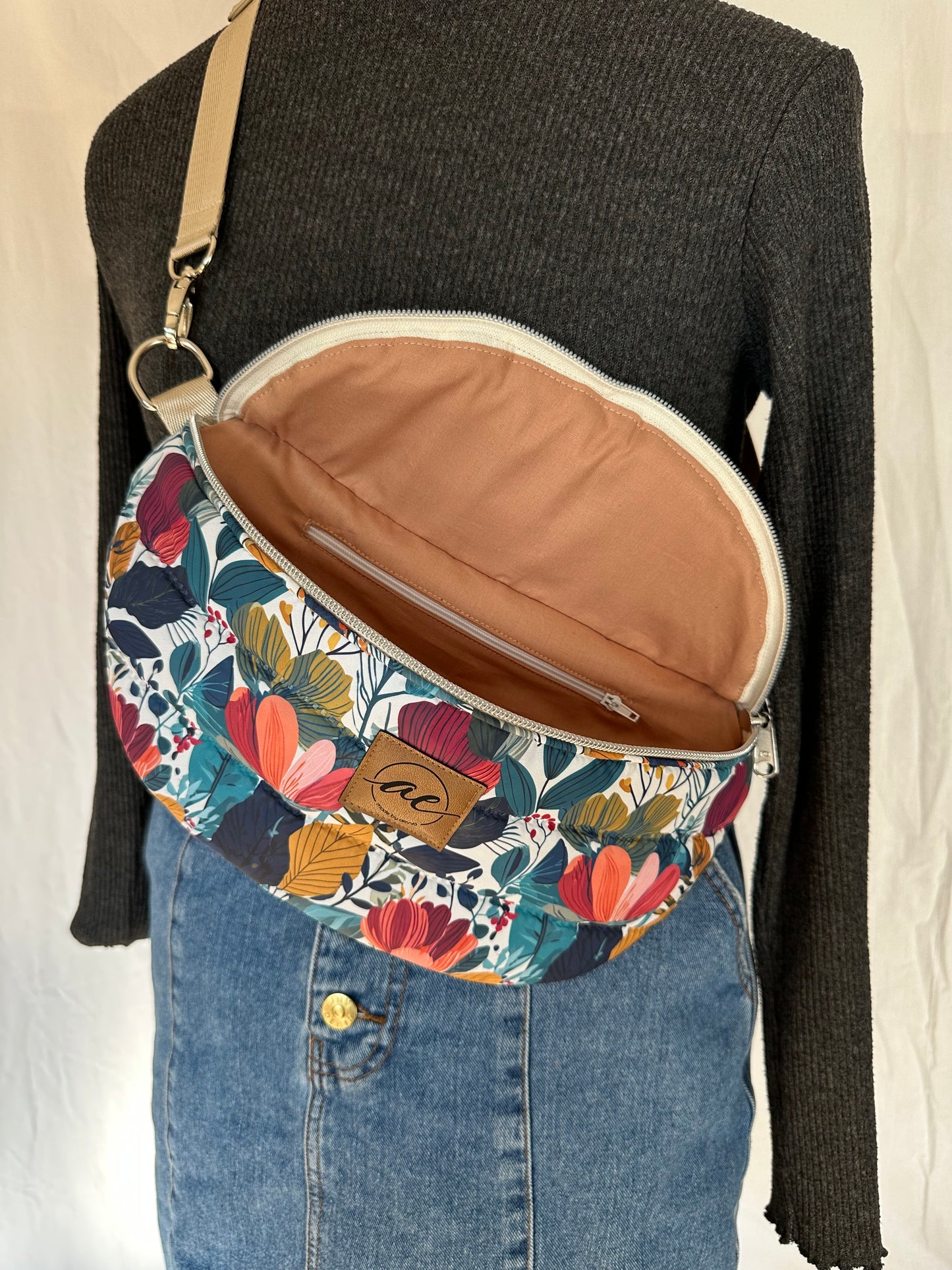 XL Bauchtasche Blumenmuster
