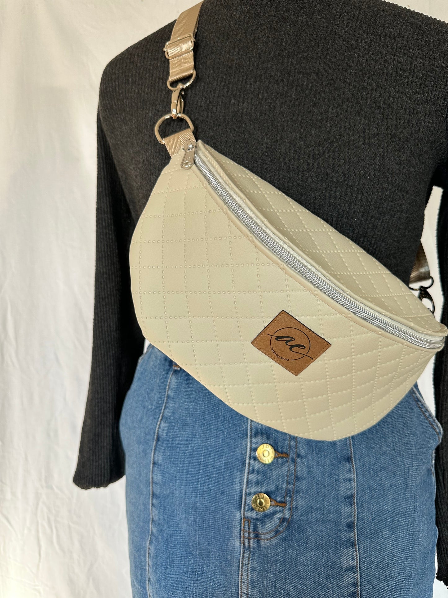 XL Bauchtasche Beiges Kunstleder mit Rauten