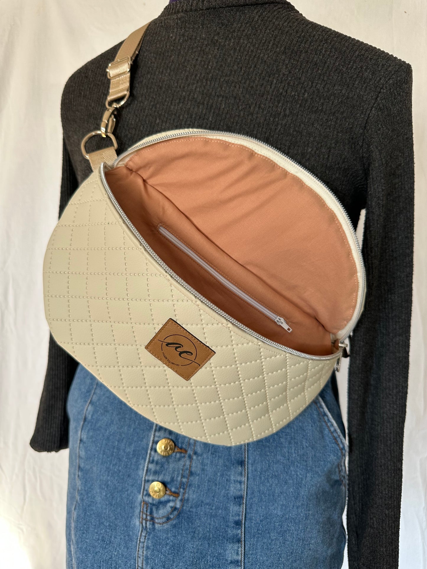 XL Bauchtasche Beiges Kunstleder mit Rauten