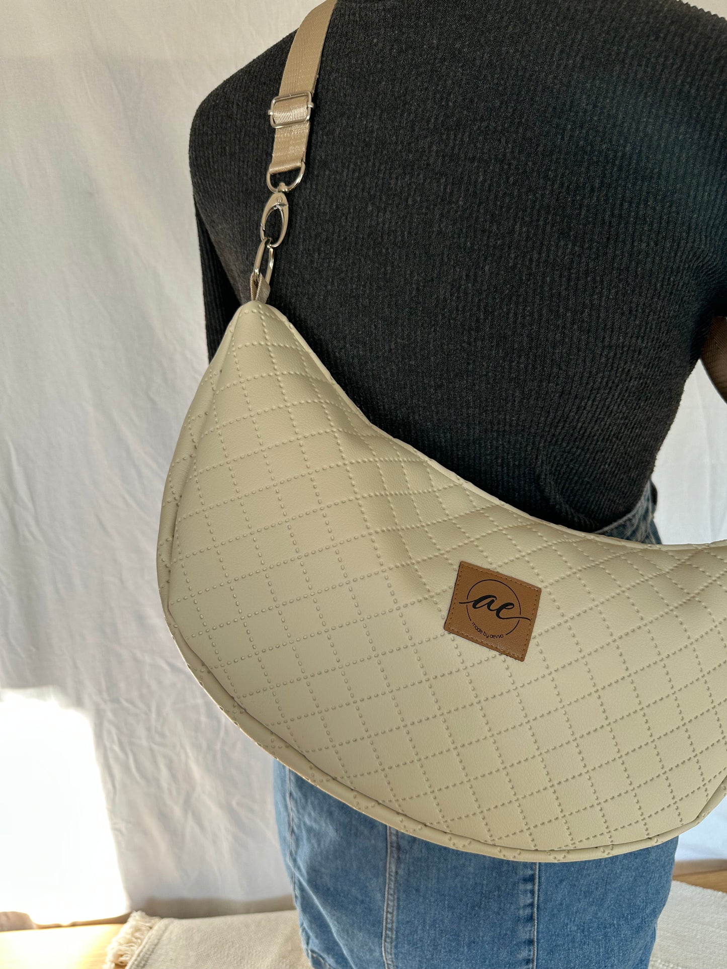 XL Mondtasche Beiges Kunstleder mit Rauten