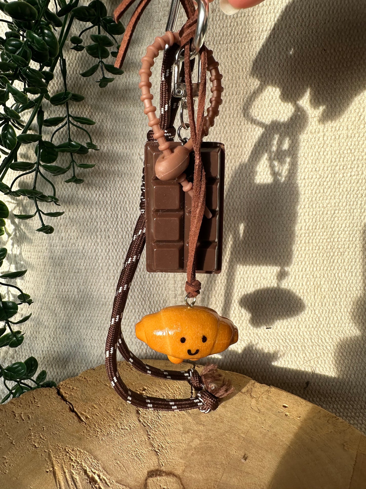 Croissant und Schokolade - Schlüsselanhänger