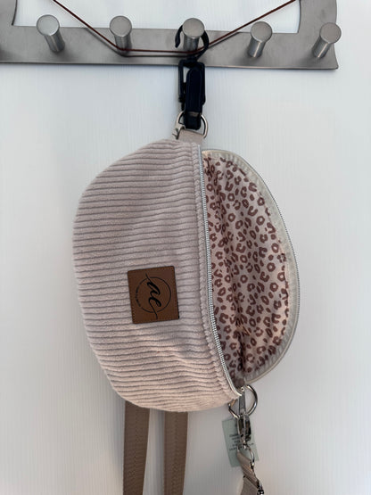 SOFORTKAUF Midi Bauchtasche aus Cord in Natur; innen Leo beige