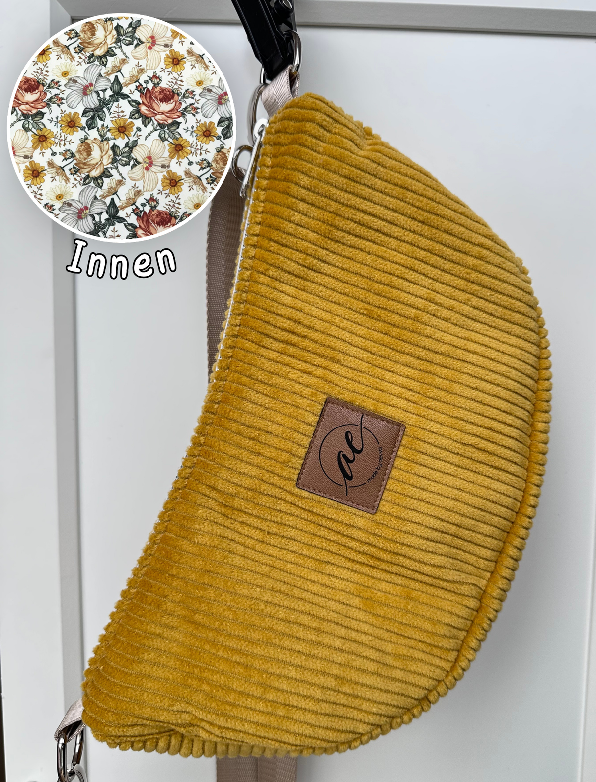SOFORTKAUF Midi Mondtasche aus Cord in gelb mit Blumen beige