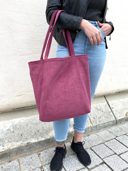 Shopper groß aus Cord in dunkel rosa/ beere mit Reißverschluss und Innentasche